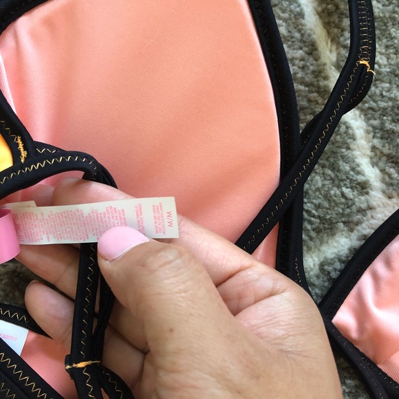 Victoria’s secret swim set size M - Picture 3 of 3